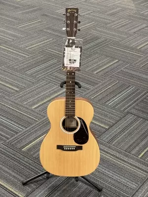 Martin Guitars - 00-X2E